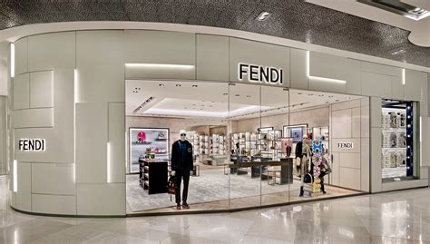 Fendi store 